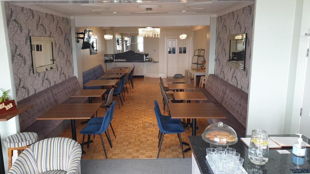 Hotel242 Blackpool Eksteriør billede
