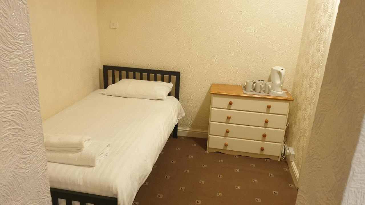 Hotel242 Blackpool Eksteriør billede